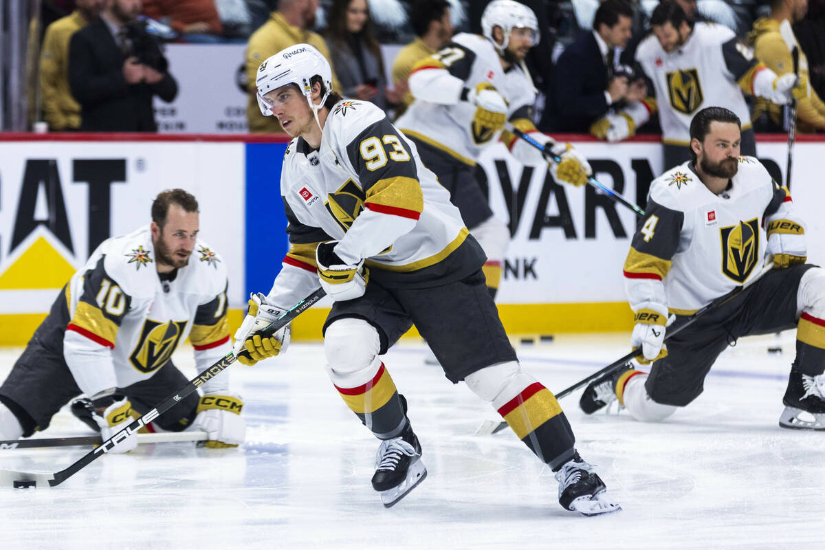 Live blog: Golden Knights trail Avalanche early in 3rd period of Game 2