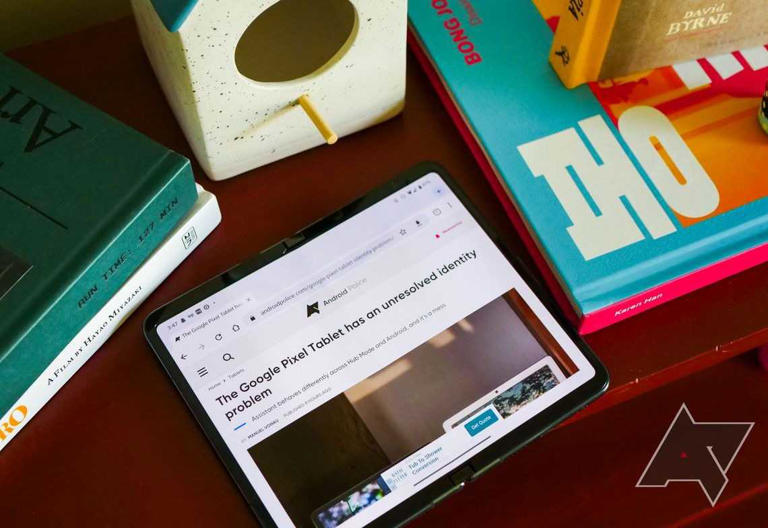 The Pixel Fold's cover screen is shutting off, but there's an easy fix
