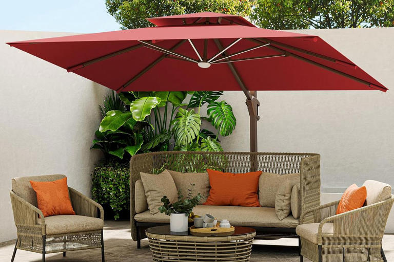 This resort-quality patio umbrella even protects from 'brutal' Florida sun—and it's on sale at Amazon now