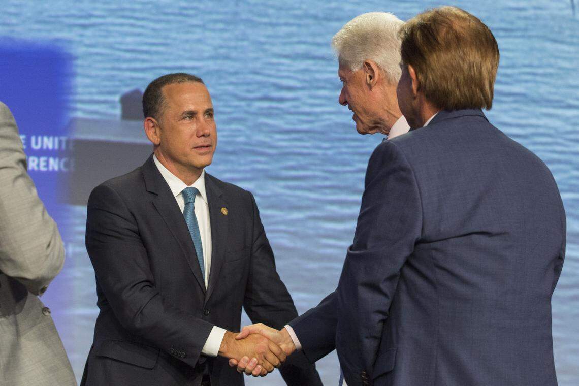 Who is Philip Levine, the ex-Miami Beach mayor named by Jeffrey Epstein ...