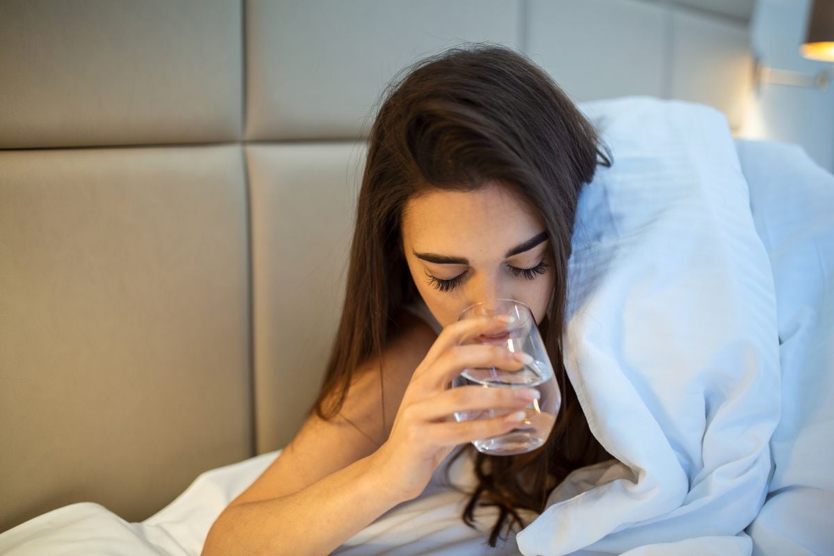 Pourquoi certains réveils avec la bouche sèche doivent vous pousser à ...
