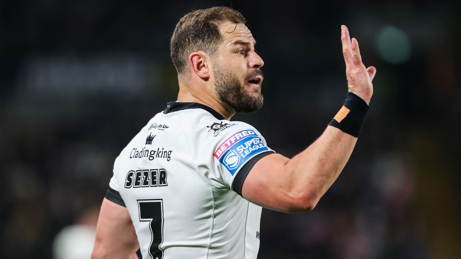 Hull FC coach addresses Aidan Sezer omission with frank admission made