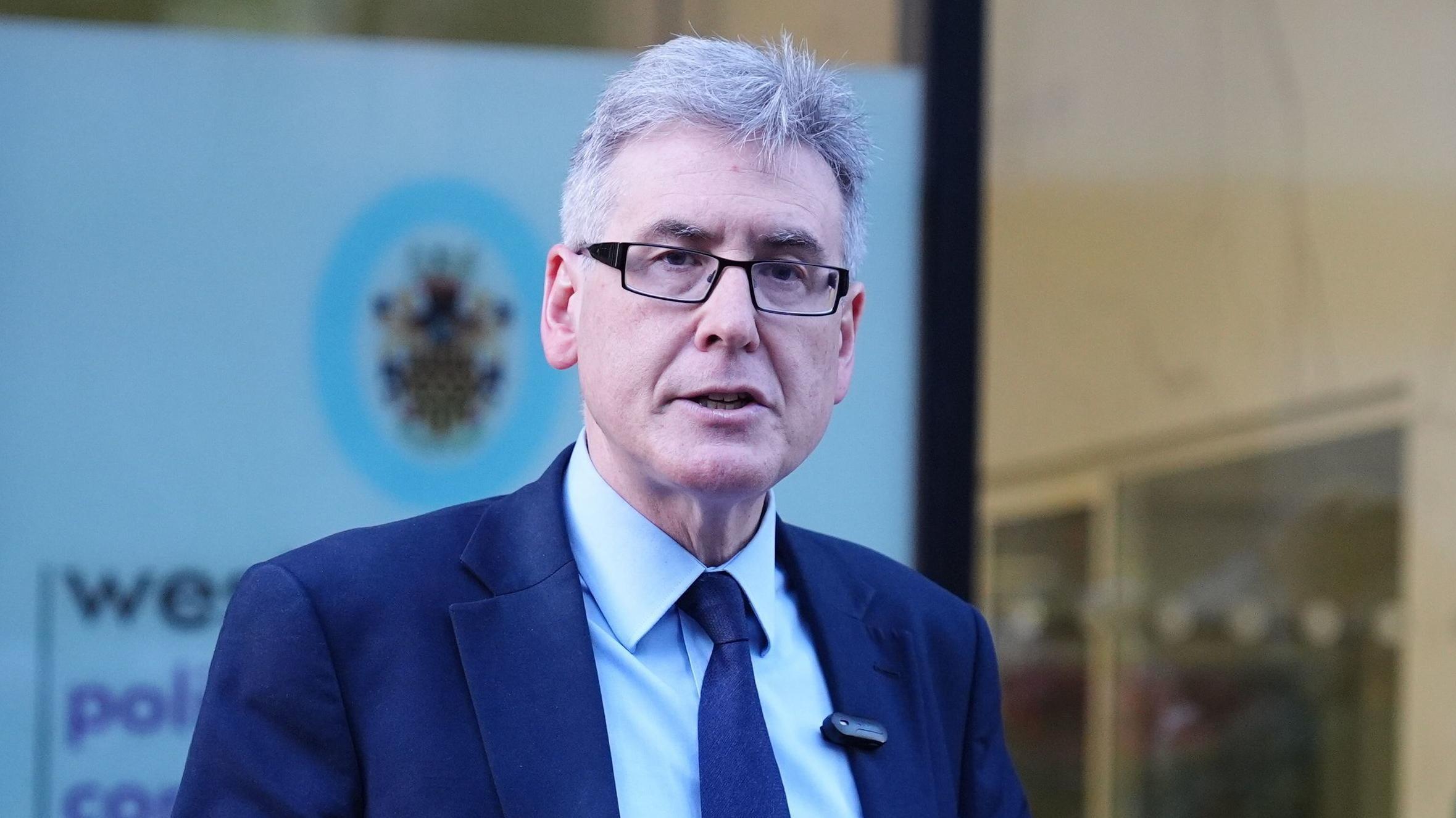 Force must apologise for historic discrimination - PCC
