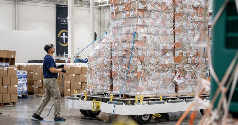 Samaritan's Purse to airlift an Ebola treatment center to Congo
