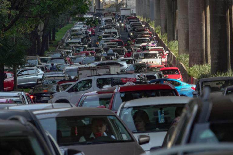 Alertan por cierres y bloqueos en estas 11 carreteras y autopistas hoy ...