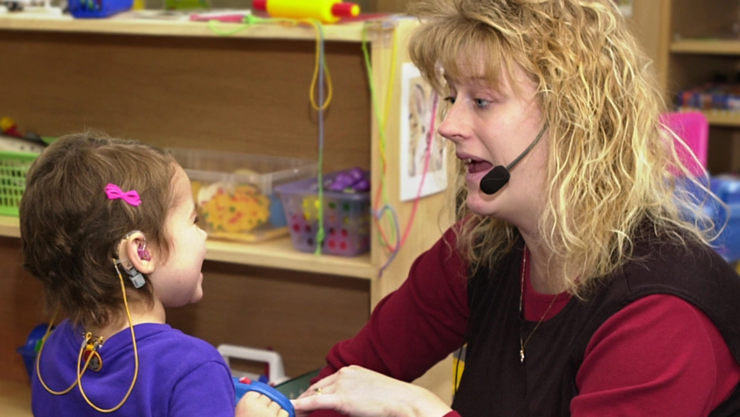 Experts outline how to tell language delays from social delays