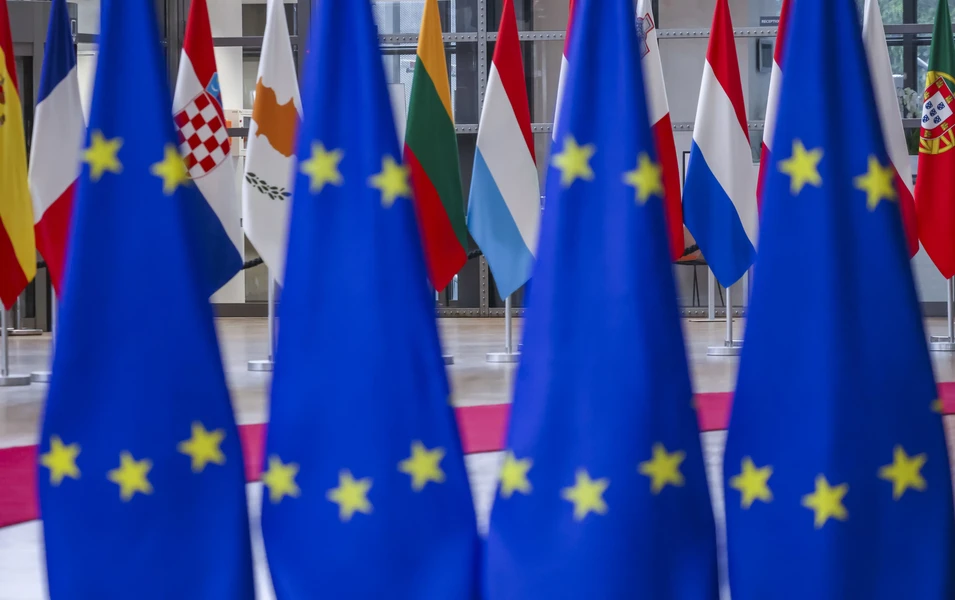 EU open to fast-track UK return if Brexit reversed