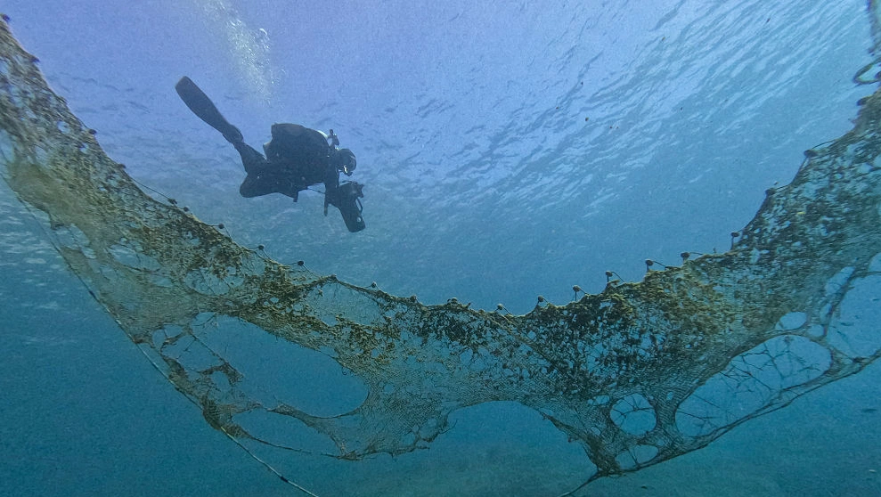 Hawaii tests recycled fishing nets in asphalt roads