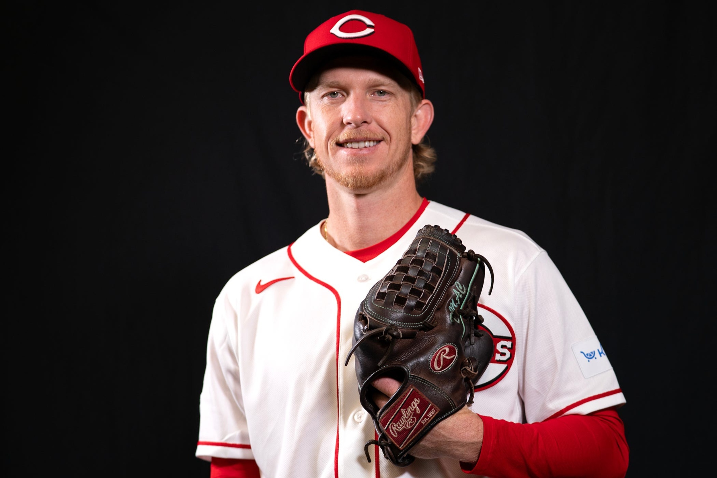 Reds activate Caleb Ferguson from 15-day IL, recall Zach Maxwell