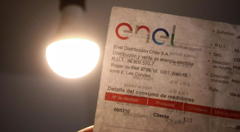 Nuevo golpe al bolsillo: Confirman alza de las cuentas de luz desde julio