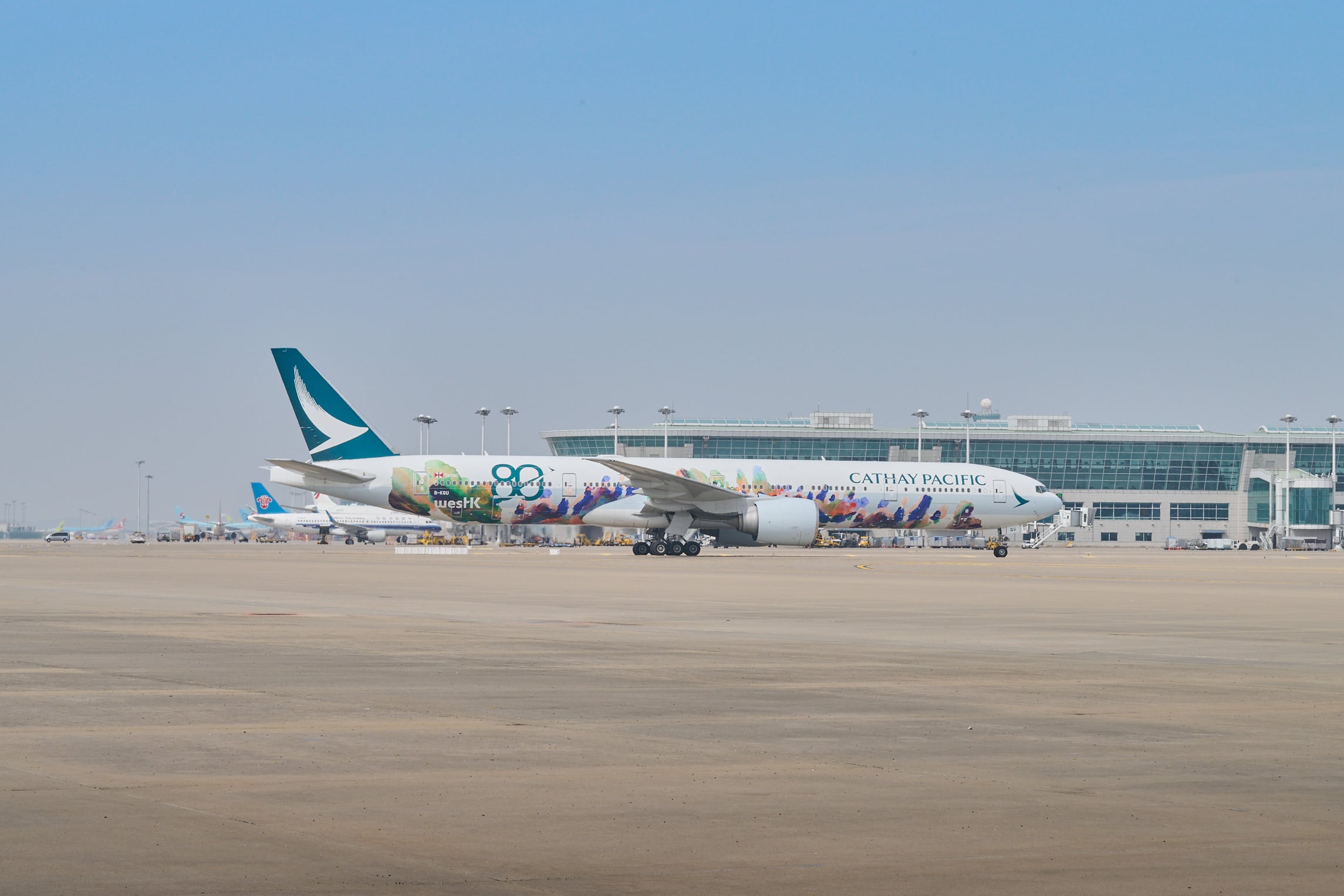 Cathay Pacific flight turbulence injures eight passengers, crew