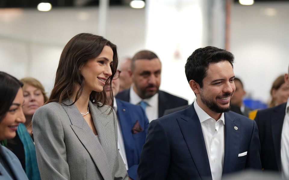 Rajwa de Jordanie en Allemagne, un sens du style digne de Rania