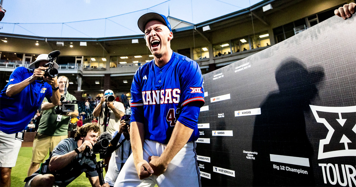 Kansas rolls past Oklahoma State, headed to Big 12 title game