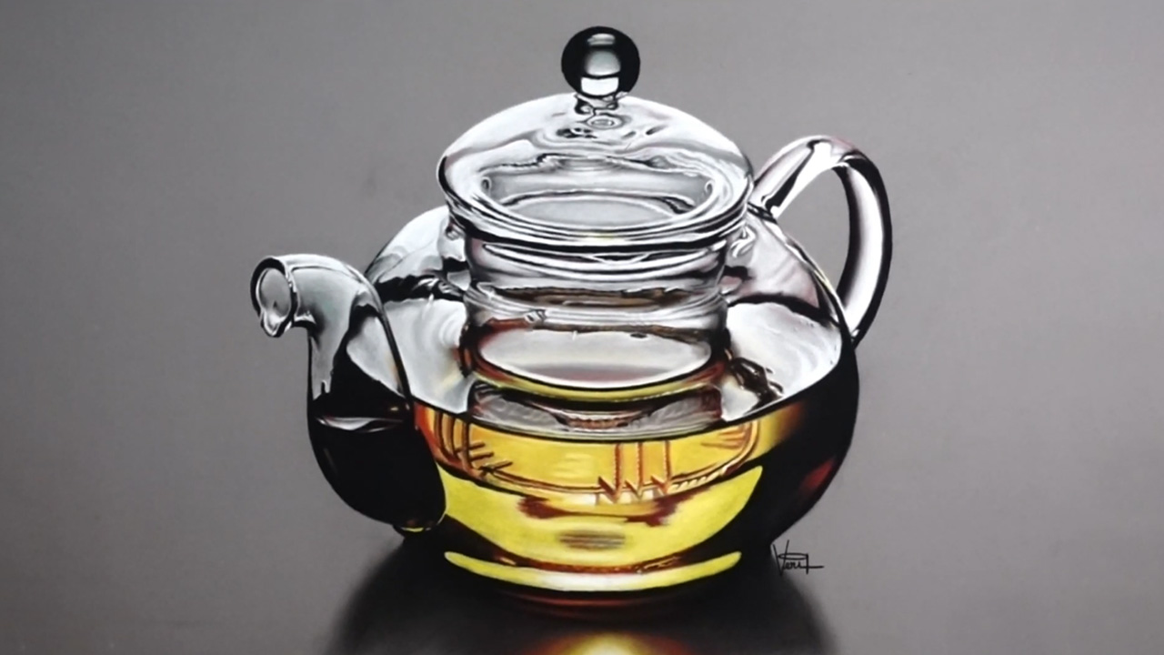 Easy realistic drawing: Capturing light in a glass teapot illustration