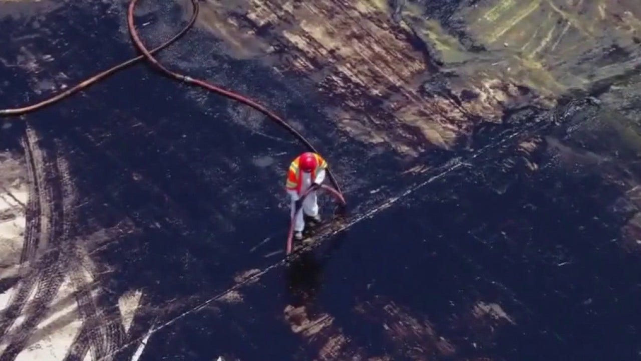 Ruptured underground pipeline dumps about 2,400 gallons of crude oil ...