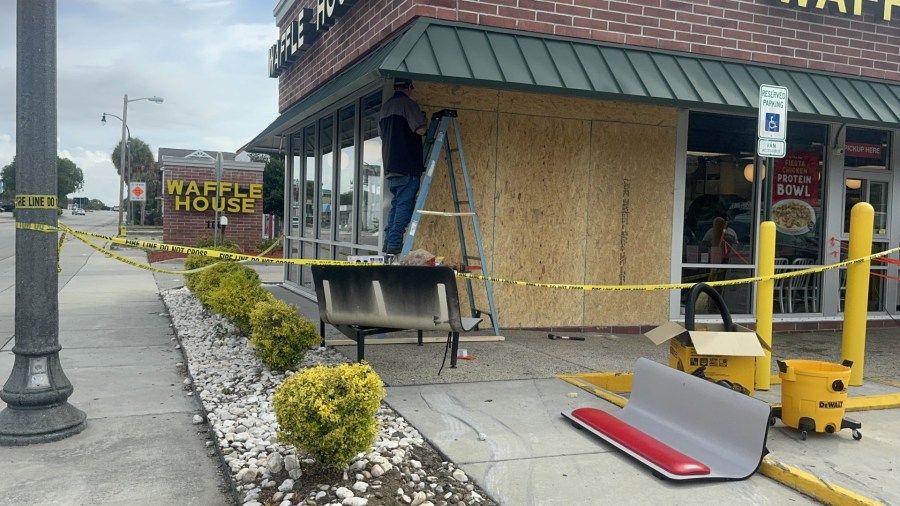 Nobody hurt after car crashes into Myrtle Beach Waffle House