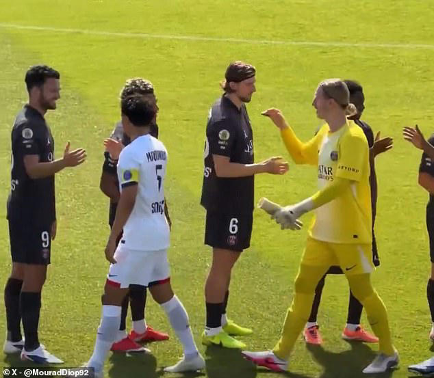 PSG team-mates refuse to shake hands before Arsenal Champions League final