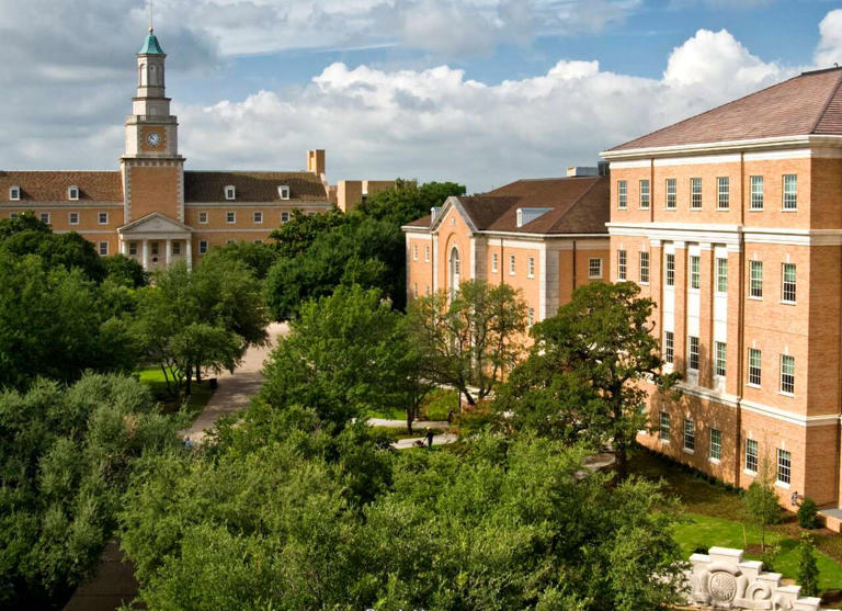 UNT students say campus changes are reshaping the university they knew