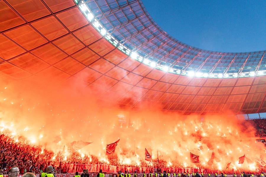 Massiver Fan-Protest gegen DFB