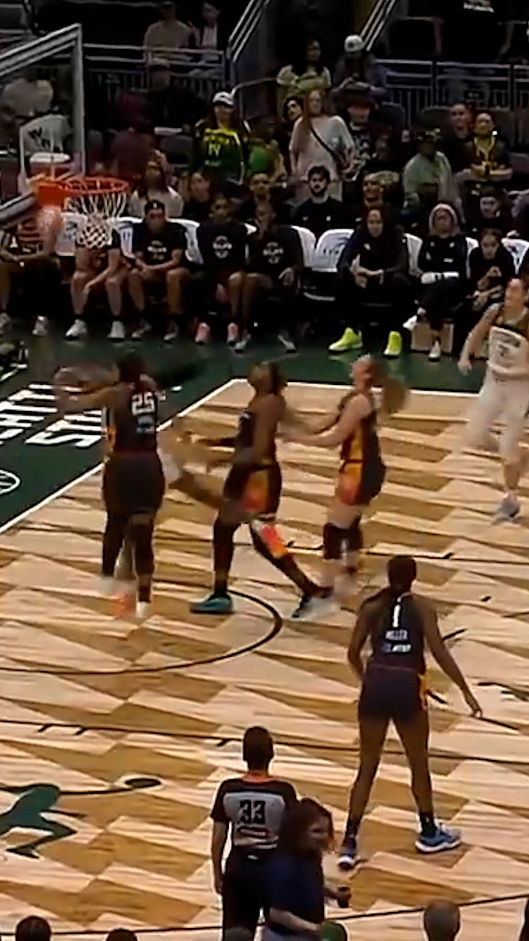 Flau'jae Johnson. WNBA. Balling. Full stop.