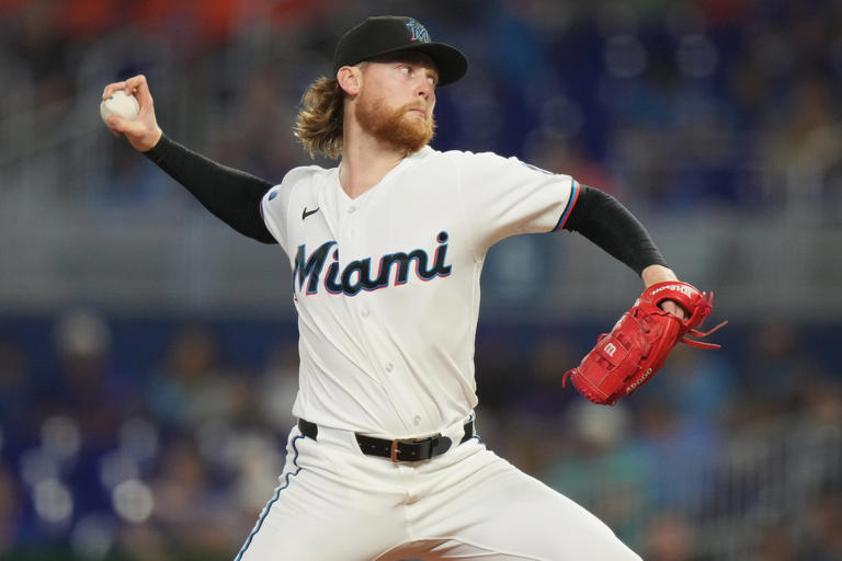 Max Meyer and Liam Hicks lead the Marlins to a 4-1 win over the ...
