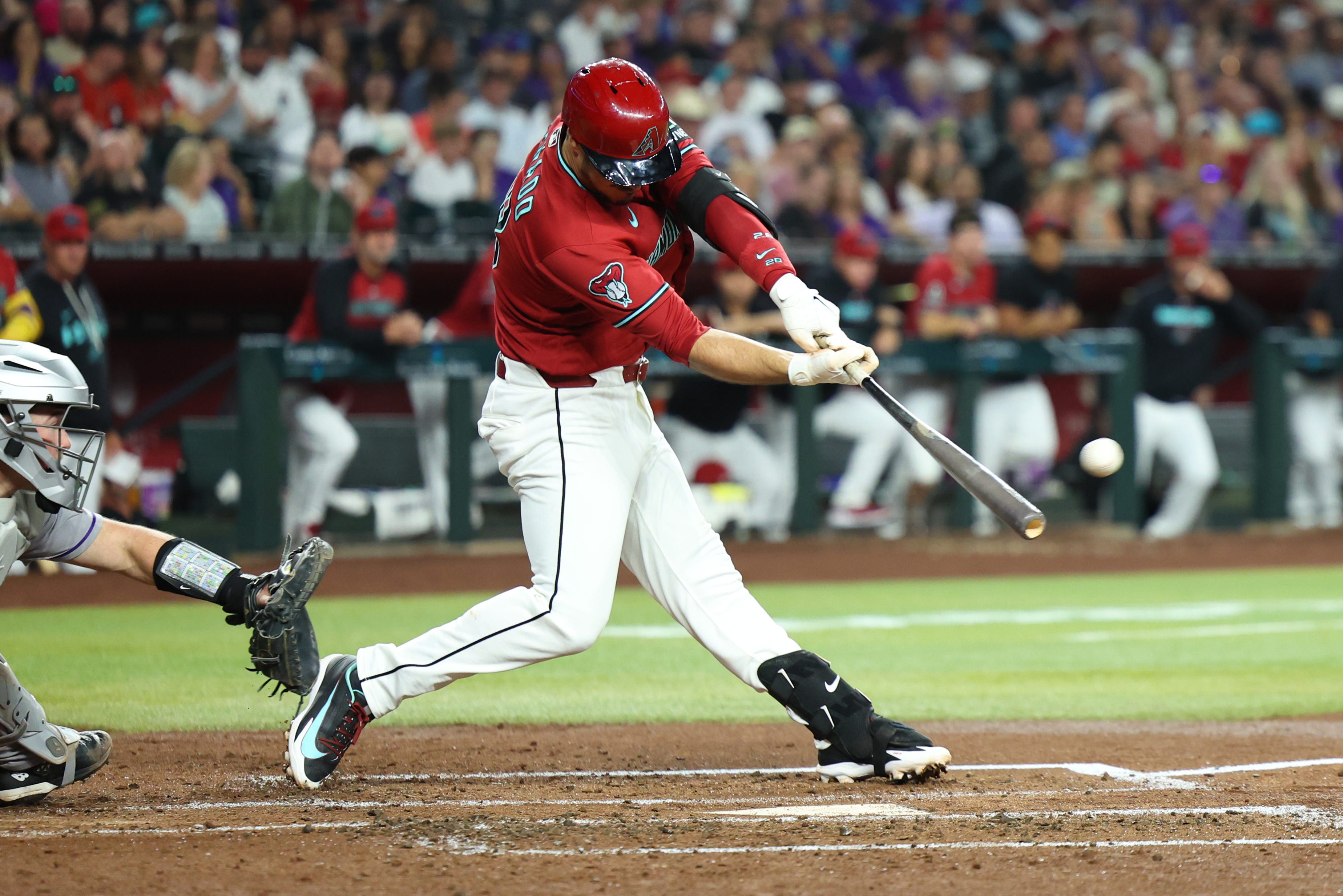 Diamondbacks can't finish big rally, walked off by Mariners in 10th