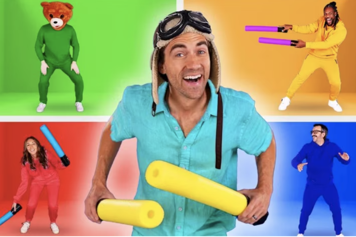 Ngôi sao YouTube Kids báo tin con trai qua đời vì ung thư
