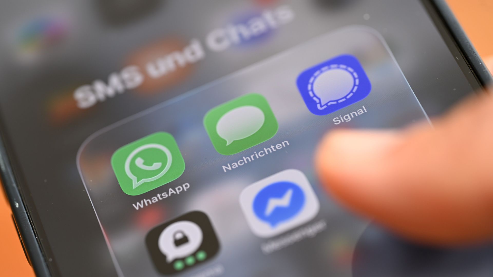 Bundesnetzagentur: SMS-Nutzung bricht stark ein