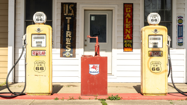 This was the first real gas station in the nation