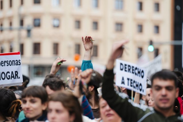 Madrid sale a la calle este domingo para reclamar medidas urgentes en ...