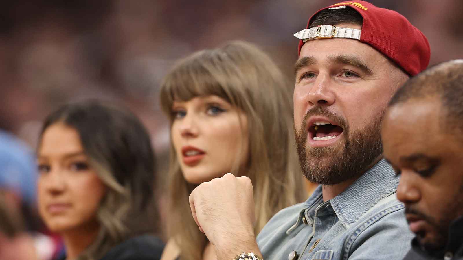 Travis Kelce beer chug at Game 3 vs. Knicks has Cavs fans going wild