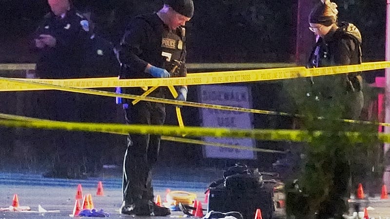 Heavy police presence outside White House after deadly shooting at ...