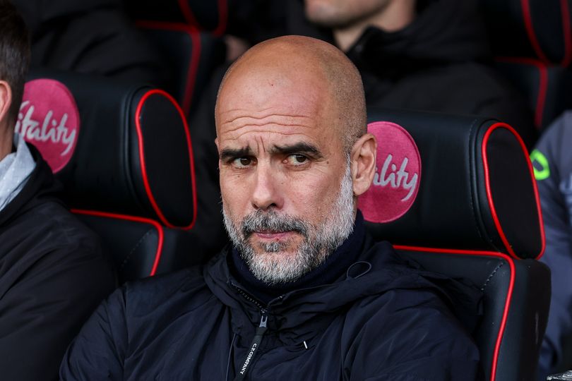 Manchester United boss Michael Carrick reacts to Pep Guardiola's Man ...
