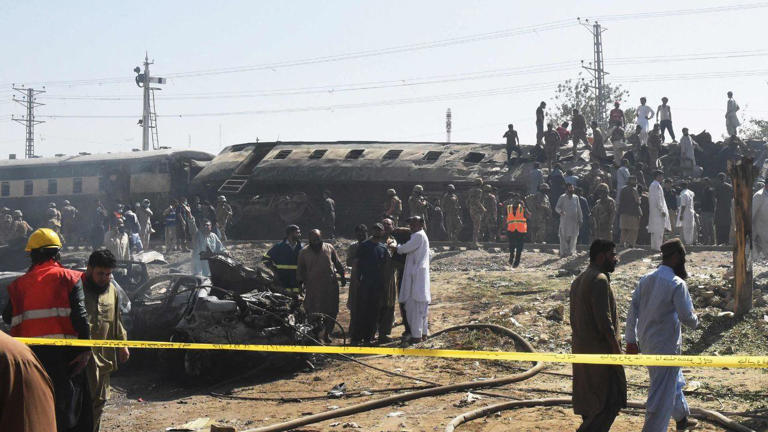 Powerful explosion hits train carrying army families in Pakistan’s Quetta