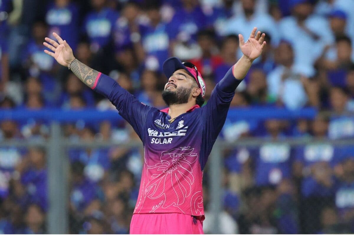 Rajasthan Royals Strom Into IPL Playoffs With 30-Run Win Over Mumbai ...