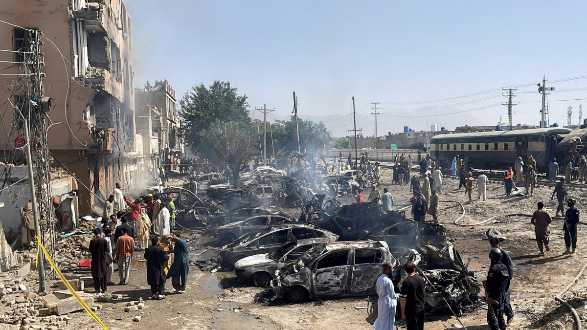 Al menos 29 muertos y 102 heridos en un ataque con explosivos contra un ...