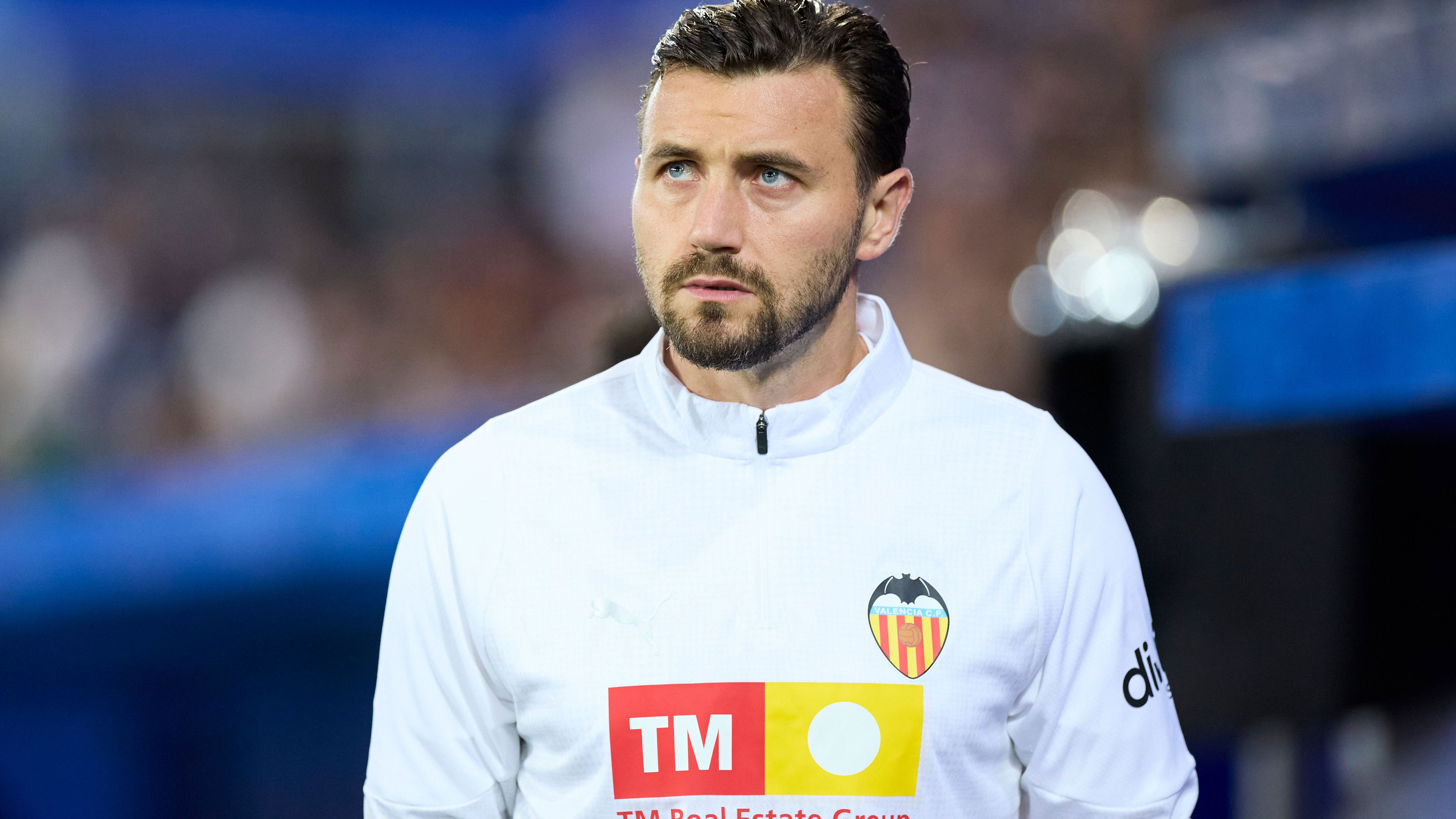 El Valencia ficha a un nuevo portero y podría acabar Dimitrievski en ...