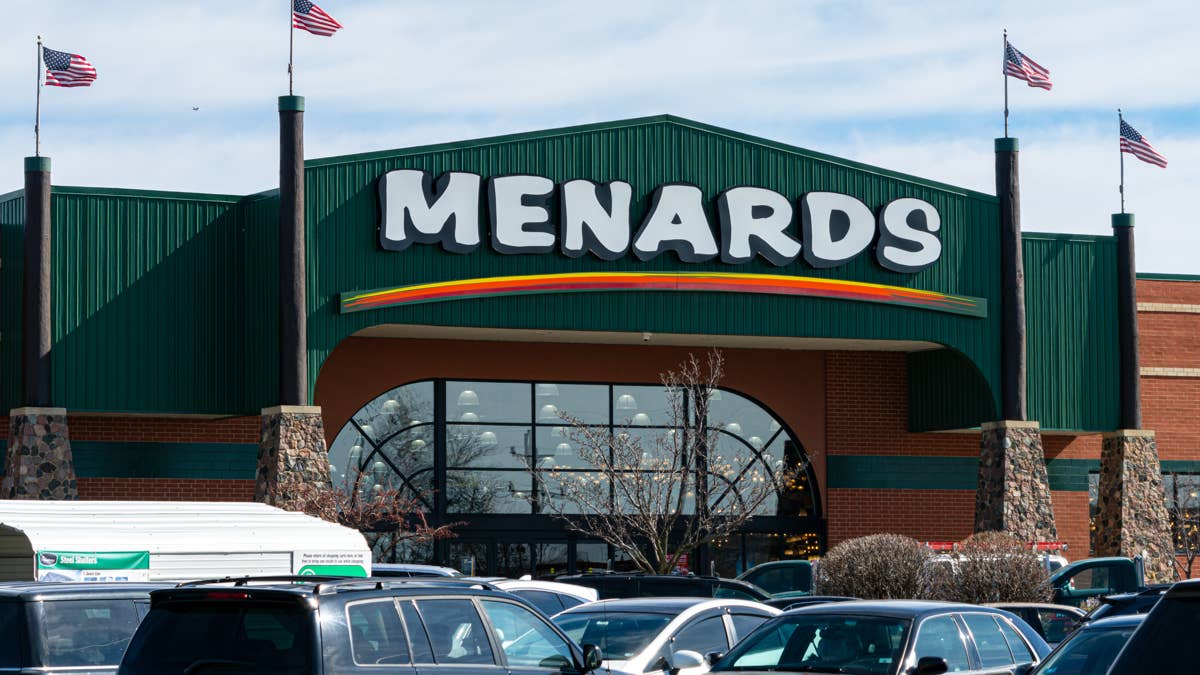 Will Menards Will Be Open on Memorial Day? Here's Everything You Need ...