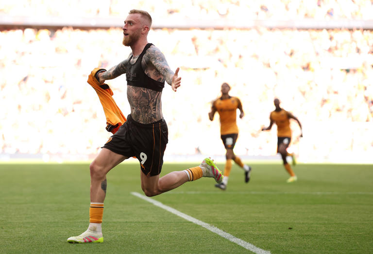 100-per-cent-hull-city-boss-makes-oli-mcburnie-to-sheffield-united