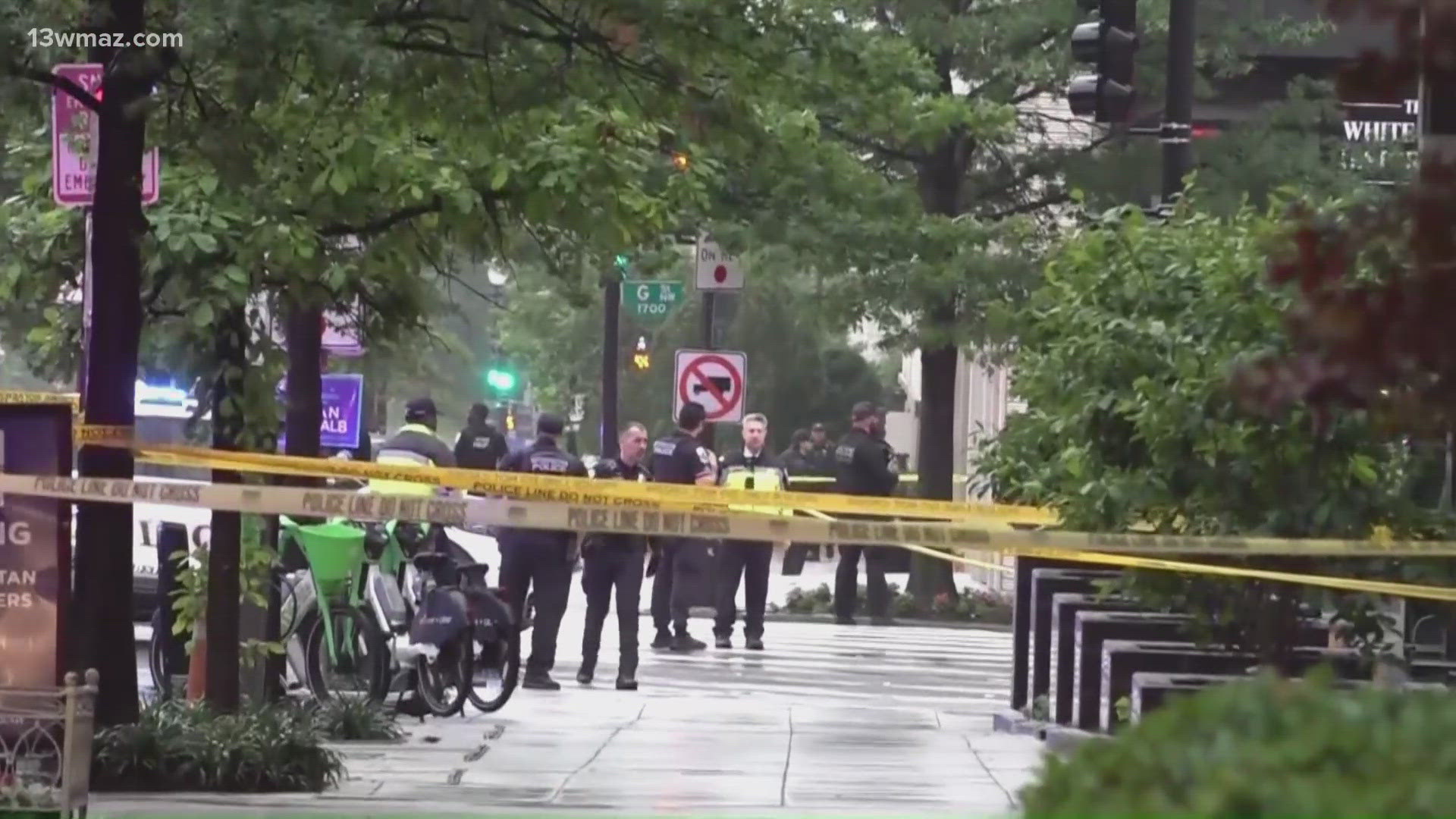 Suspect dead after shots fired outside White House | What we know