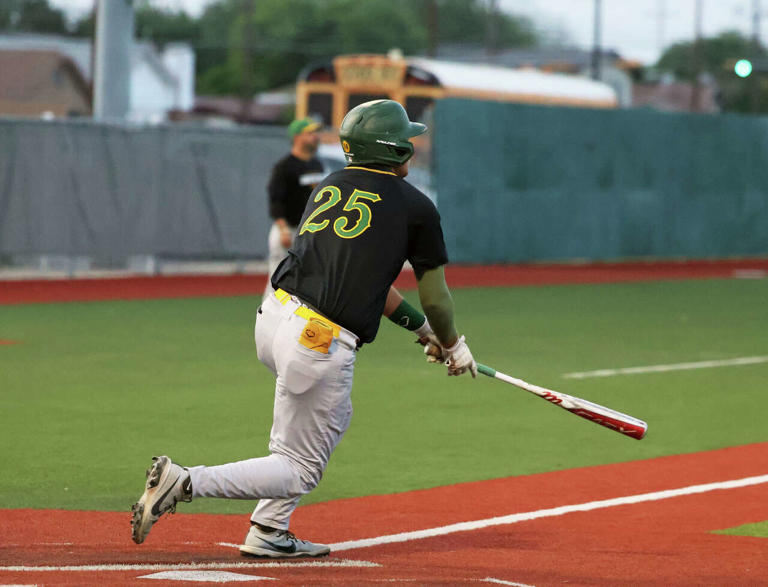 LISD baseball players earn all-district honors