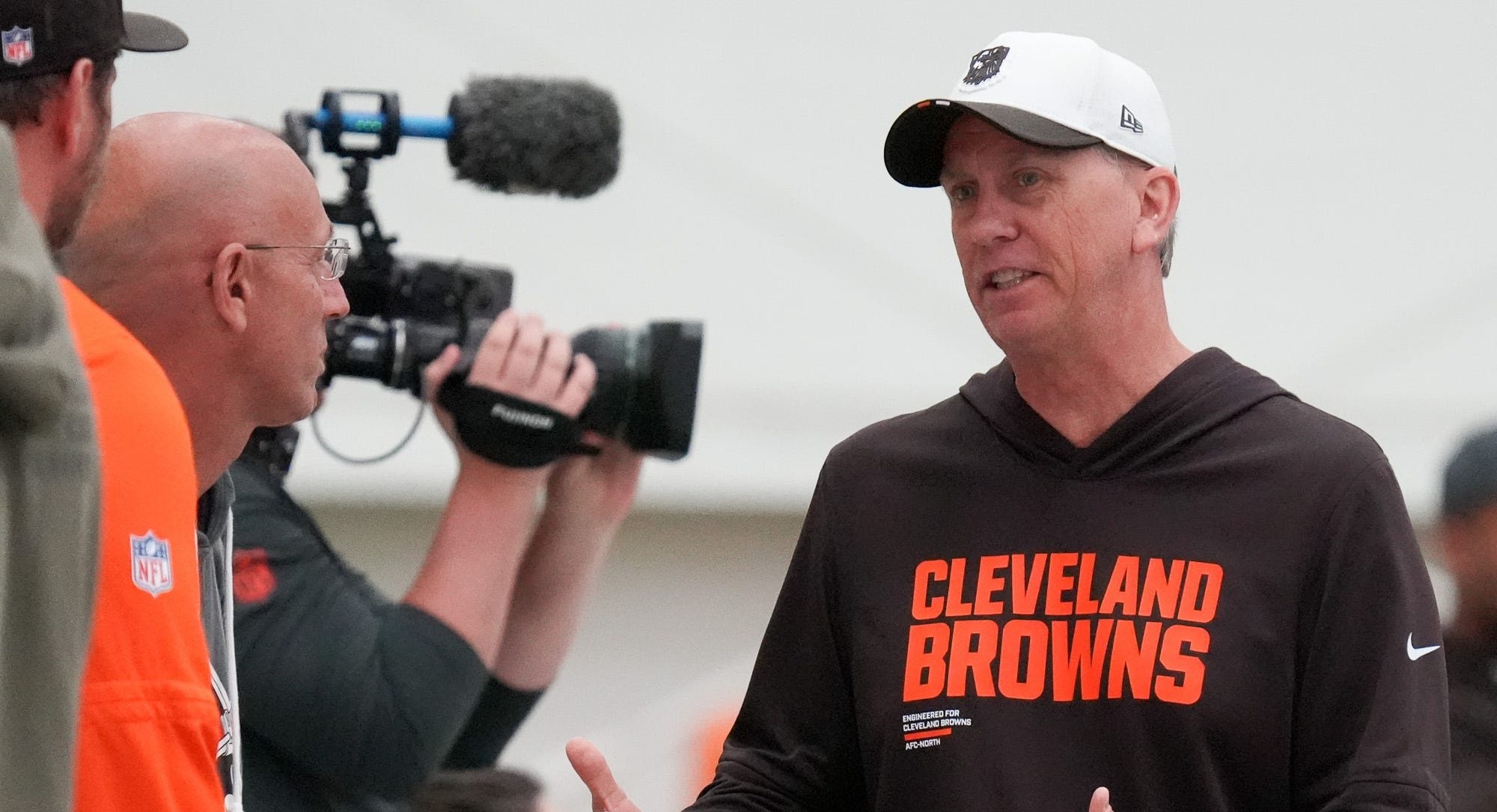 Cleveland radio host slams critics