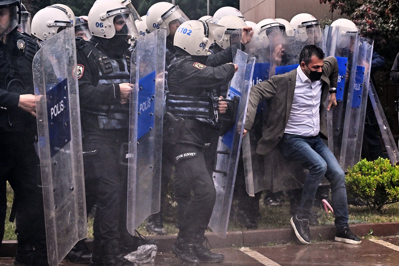 Turkish police storm offices of main opposition CHP party, firing tear ...