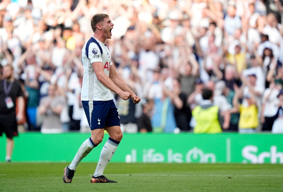 Tottenham star slams 'embarrassing' and 'unacceptable' season