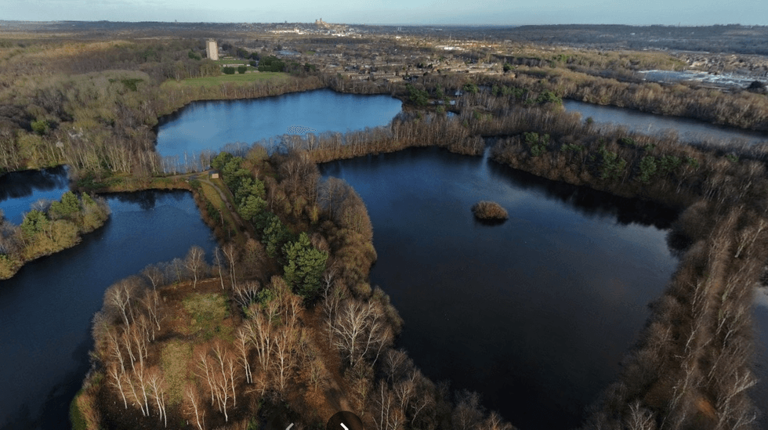 Boy, 15, missing since entering 'hazardous' lake in Lincoln as police