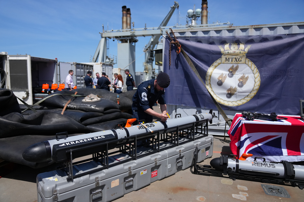 Britain's navy prepares to clear mines in the Strait of Hormuz while ...