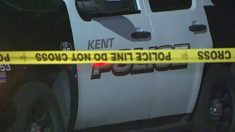 Man killed in early-morning Kent apartment shooting, no suspect in custody