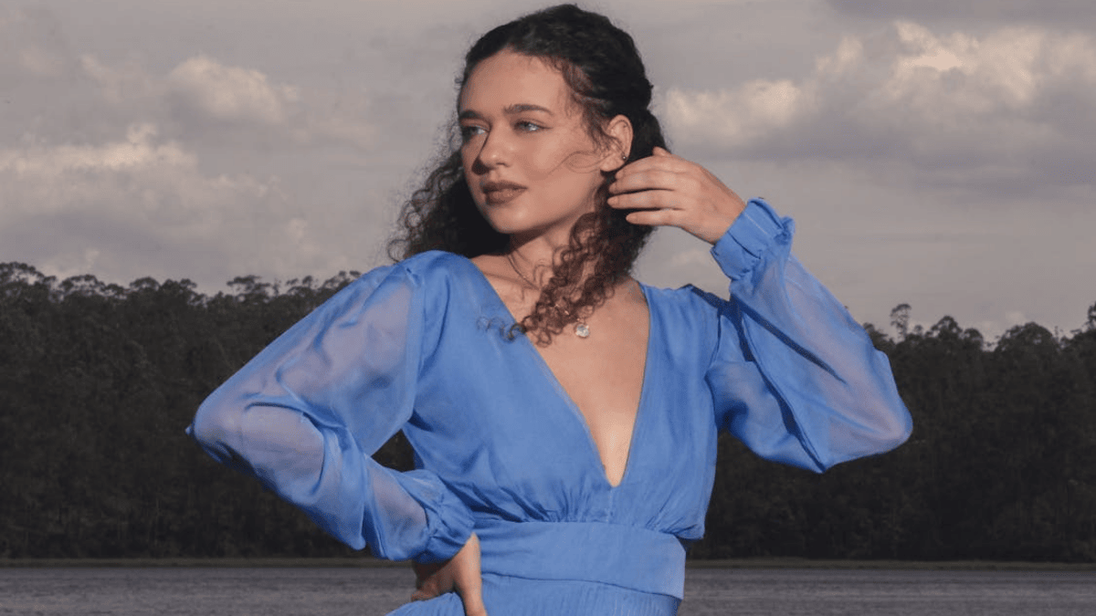 Have a square body shape? 5 clothing cuts that can flatter your figure