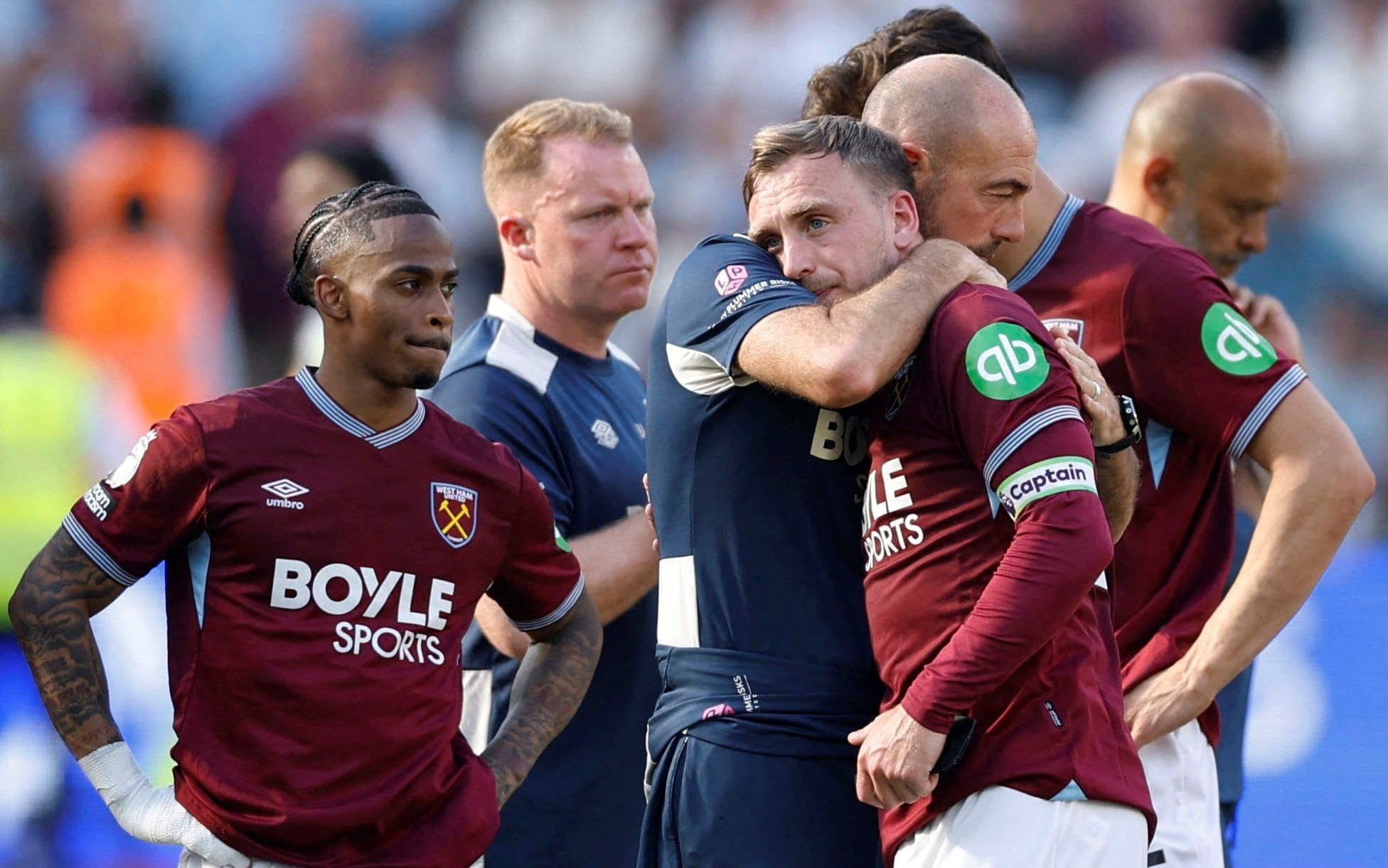 El West Ham, descendido a segunda división, es un club tóxico con un dueño odiado y un estadio poco querido.