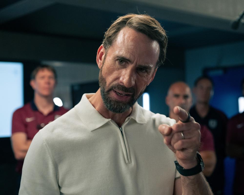 Dear England review – Joseph Fiennes's Gareth Southgate is a total caricature on TV